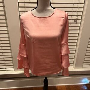 Impulsive brand Elegant Coral Ruffle Sleeve Top size M